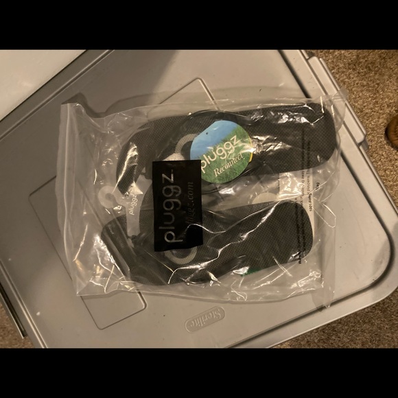 pluggz grounding shoes